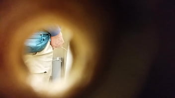 Spying On Pissing