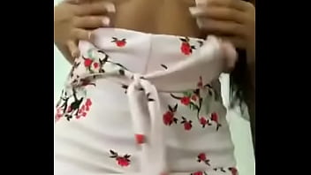 Morena Sensualizando E Mostrando A Bucetinha Deliciosa