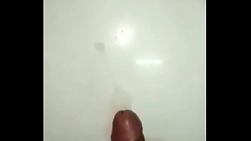 Hoa mi hót trong đ_m