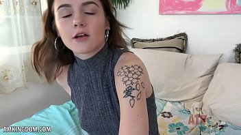 Girl Next-door Rosalyn Sphinx Is So Horny