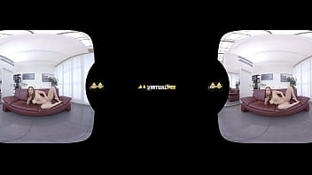 Antonia Sainz Pees And Toys Herself In Vr