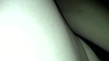 Disfrutando De Vibrador, Lengua Y Verga