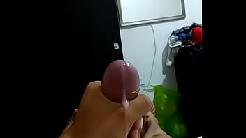 Una Buena Corrida - corrida, semen, verga, soloboy - Video 3437655