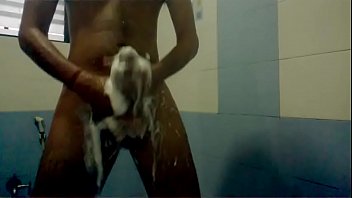 Rocking Manoj Hot Handjob