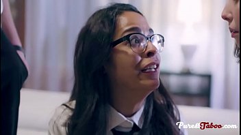 Peer Pressure-peers Y. To Join A Threesome