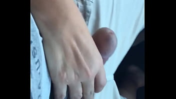 Esposa Dirigindo E Punhetando