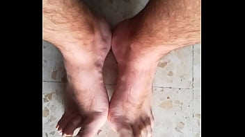 Do You Like My Tasty Feet? Ummm