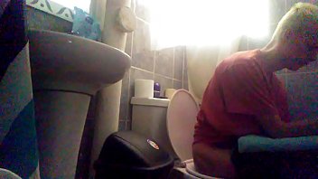 Josinho En El Baño Poton