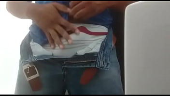 Punheta, Tirando-a-roupa, Striptease-no-bannheiro - Unknown - 2025 - Steamy - Show - Video 3427334