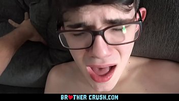 - Little With A Huge Dick Gets Anally Pounded