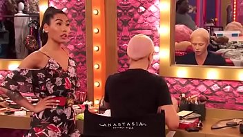 Ativo Dominador Come Cu De Trans Asiática Ao Vivo