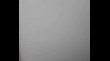 Thanh ni_n sục cu ra sữa