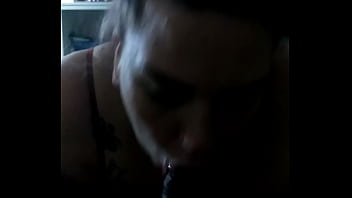 White Girl Sucking On Bbc