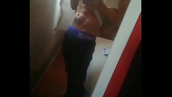 Guy Gogo Dancer, Six Pack