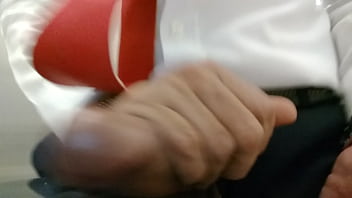 En El Baño Jalando Mi Pichón