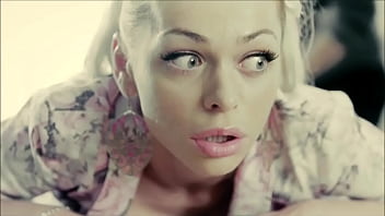 Nice Ass On Fire Walking