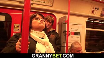 He Picks Up Huge Boobs Mature Woman For Play