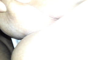 Tentando Mostrar Cuzinho Dela