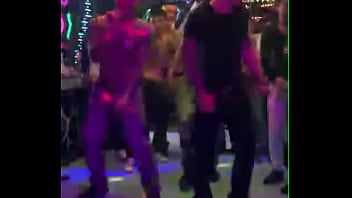 Khá bảnH l_n đỉnh cực ph_ ở kLub oNe