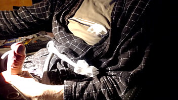 Belgian Xl Cock On Cam With Cumshot