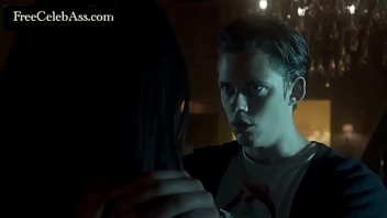 Emily Piggford Bondage Scene In Hemlock Grove S01e07