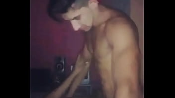 Depois Da Balada - gay, amador, chupando, mamando, amigo, balada, gay-amateur, gay-sex, ninfetinho - Video 3408676