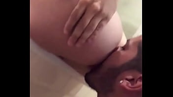 Novio Chupón De Culo