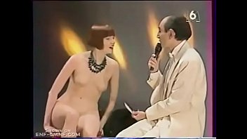 Rebecca En Narciso Show