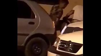 Eu Comendo A Novinha Atrás Do Carro