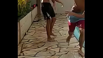Orelhudo Sentindo A Anaconda Do Negueba