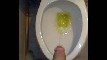 Wife, Horny, Pissing, Big-cock, Golden-shower - Pissing - 2025 - Incredible - Show - Video 3192792