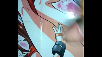 Masturbación Con Póster De Mai