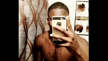 Instagram :issaasseater