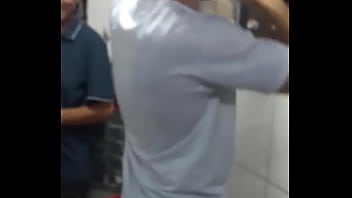 Escanor Usuário De Fazendo Seu Show Para Multidão De Pessoas Enlouquecidas