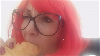 Oh Please My Dear, Come Into Your Sister' Mouth!