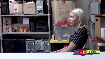 Fingering A Criminal Pussy In The Office