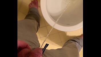 Pissing, Gay, Pee, Gay-cock, Gay-piss - Gay - 2025 - Intense - Show - Video 3352102