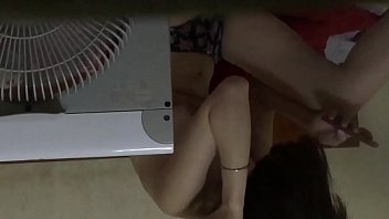 Khi con gái ở nhà một mình P2