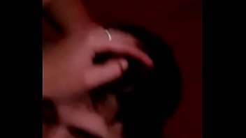 Chupada De Concha Sobre La Mesa