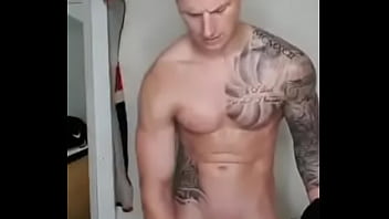 Lindo Pollón Se Masturba