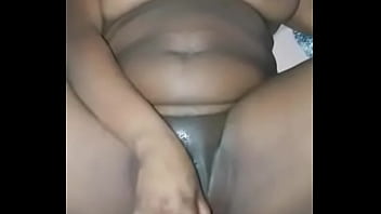 Esposa Disfrutando Solita