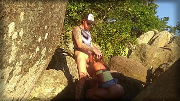 Pegos No Flagra Trepando Na Praia - C/ Ana Rothbard