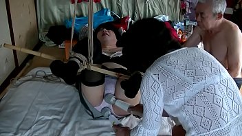 Shemale Jyosouko Fujiko' Erotic Panties Tied With Rope And Bamboo