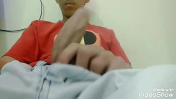 Italomastu Batendo Uma Punheta Deliciosa.