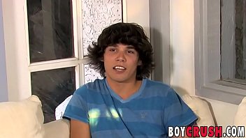 Twink With A Beautiful Smile Shows Off Cock And Ass