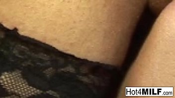 Big Tit Milfs Vanessa And June Eat Each Other Out