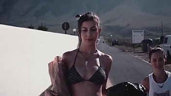 As Aventureiras Do Sexo Satisfazendo Seus Desejos Mais Intimos Com Seus Amigos E Amigas