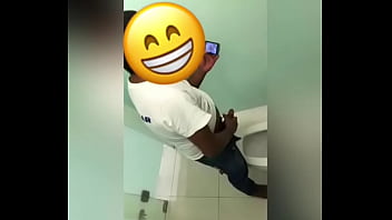 Punheteiro No Shopping Goiabeiras Em Cuiabá, Mt