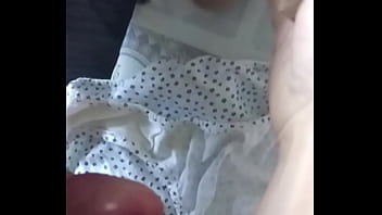Corrida En Bragas De Mi Mujer 24 (paja Con Medias) Cum In Pants Of My Wife