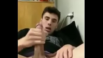 Gostosos Gozando Na Punheta